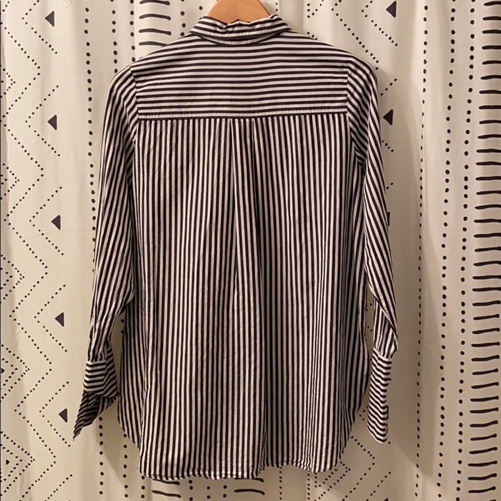 100% Cotton Button Down - Picture 3 of 7